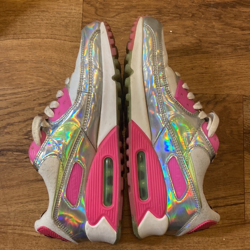 Nike air Iridescent pink and leopard
